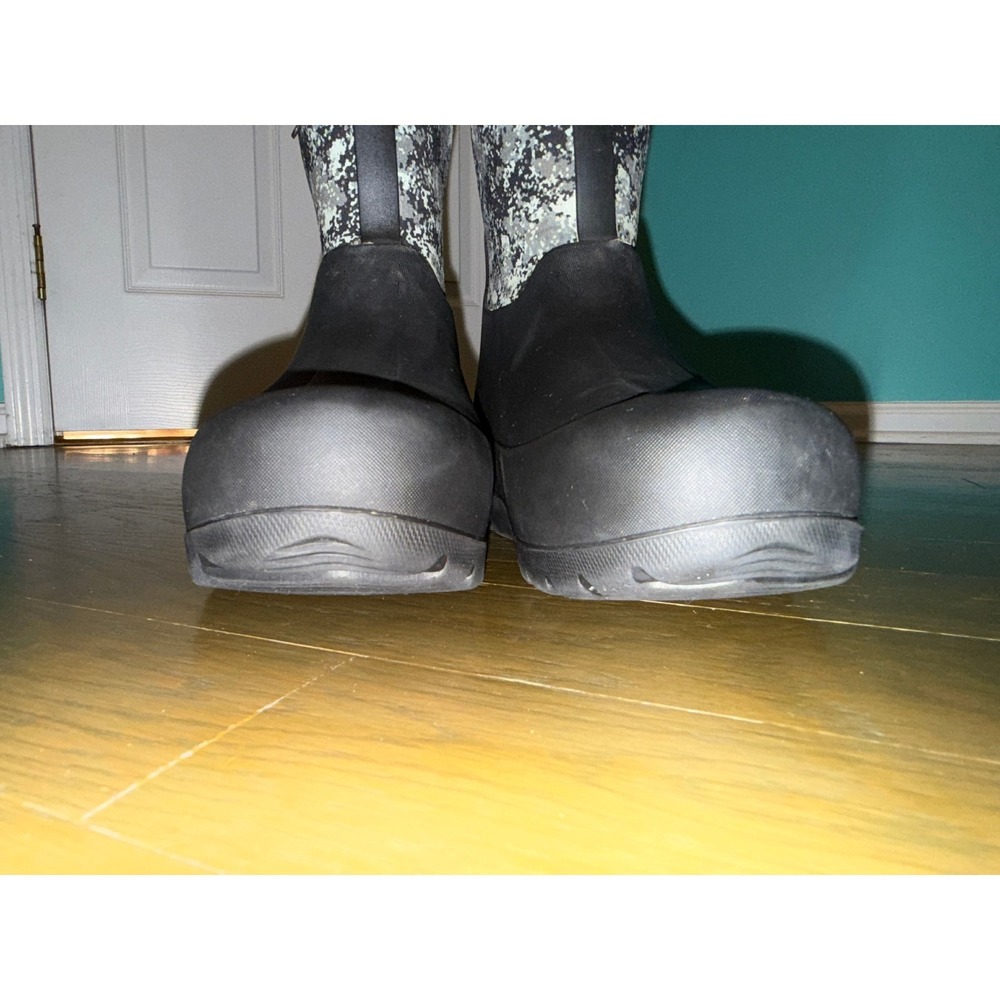Bogs Youth Neo-Classic Micro Camo Waterproof Winter Boots Black Grey 6 72581-009 - Picture 3 of 9